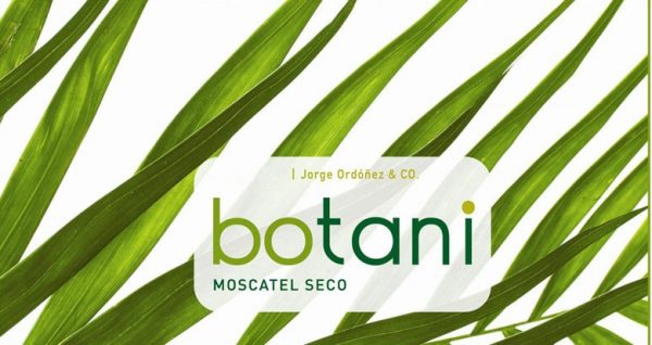 Zoom to enlarge the Jorge Ordonez & Co. Seco Botani Moscatel