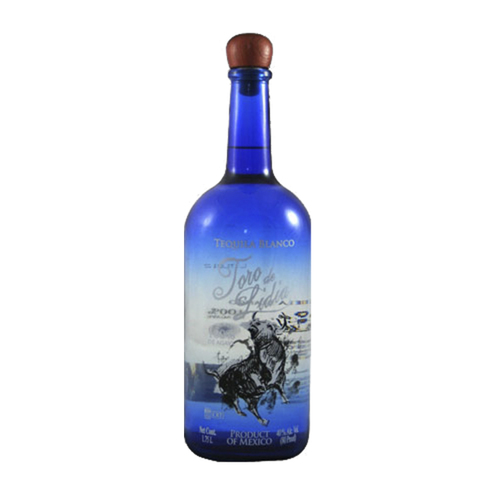 Zoom to enlarge the Toro De Lidia Blanco Tequila