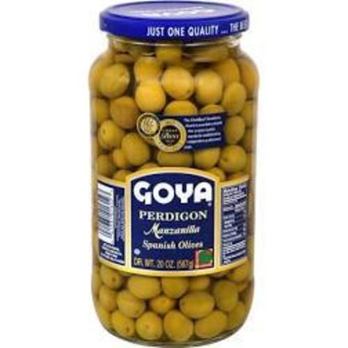 Zoom to enlarge the Goya Olives • Stuffed Manzanilla