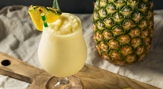 Pineapple and Gin Frozen Cocktail Recipe