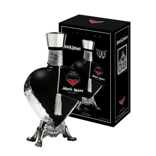 Tequila Grand Love &bull; Black Heart Anejo